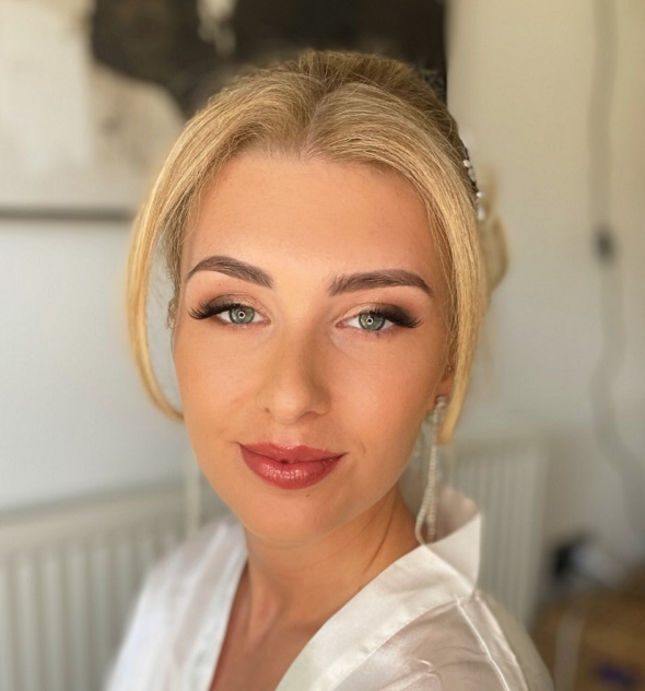 Bridal Hair & Make Up Bridal Hair & Make Up